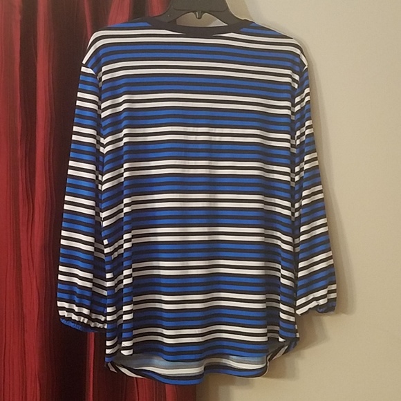 Lace Up Striped Blouse - Picture 4 of 5